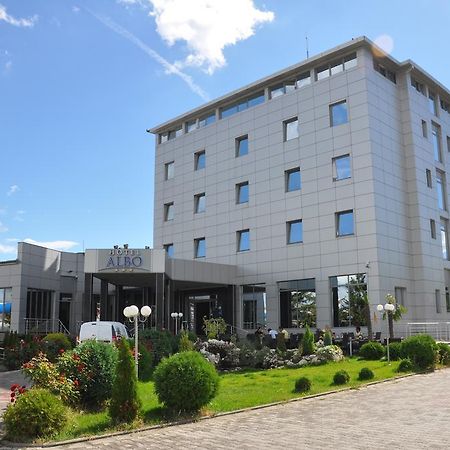 Hotel Albo Бор Экстерьер фото